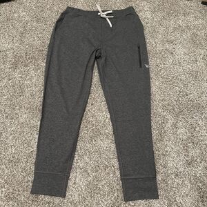 Vuori Sunday Performance Jogger V416 Men’s Medium Heather Grey Athletic Pants